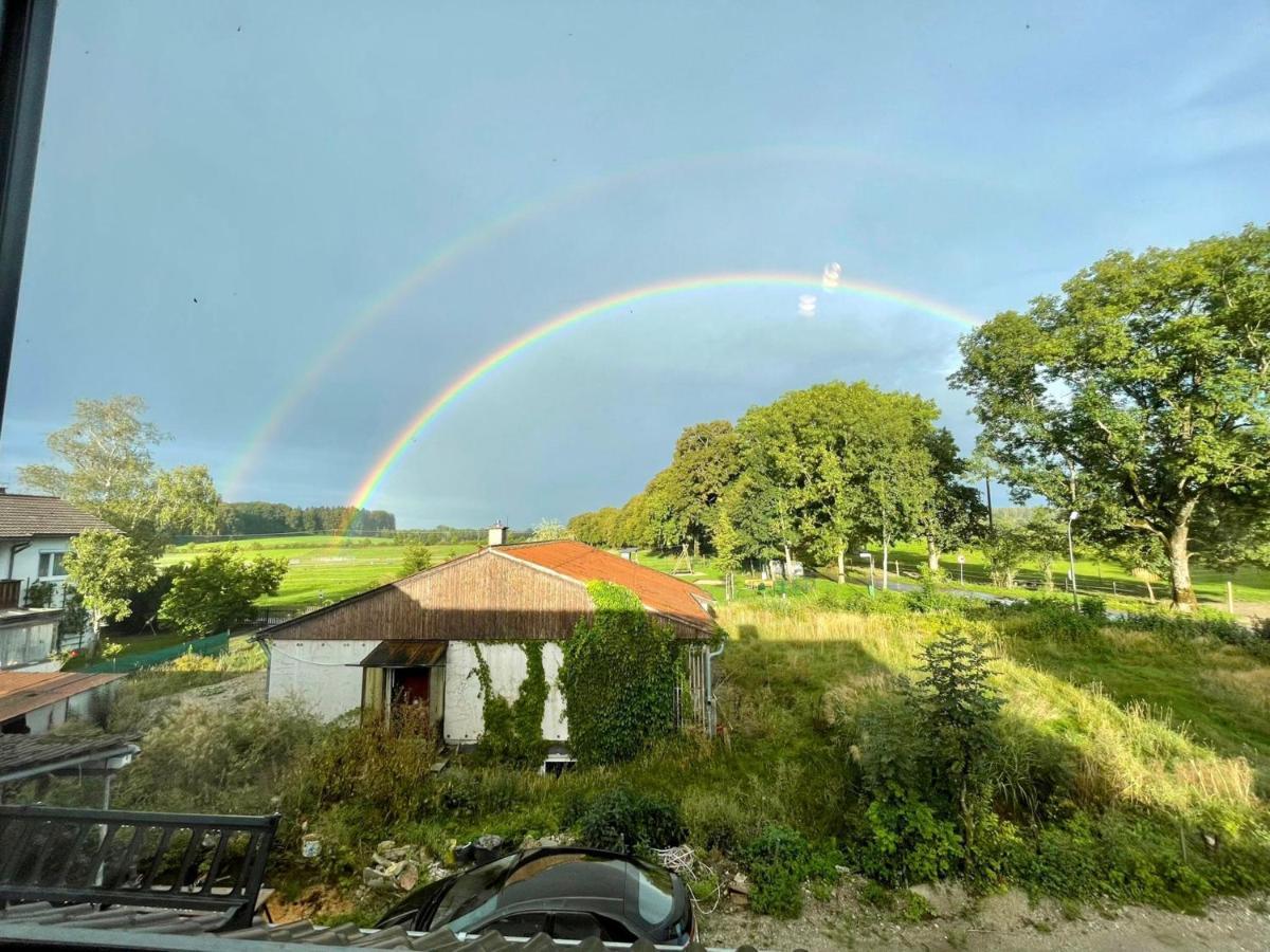 Casa Verde: Kueche, Tv, Nespresso, Im Gruenen Apartment Starnberg Luaran gambar